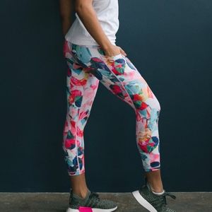 Floral Pocket Zyia Leggings